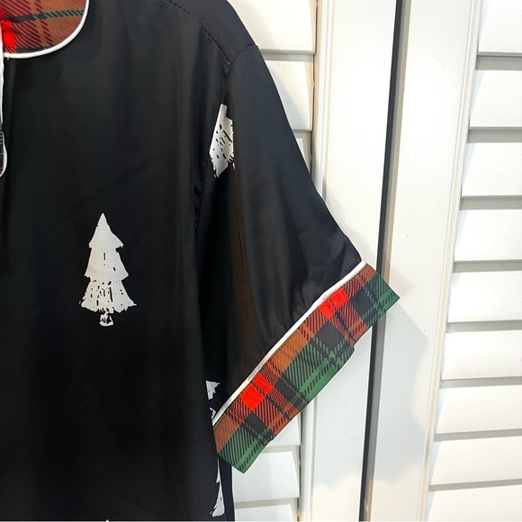 Averie Sleep Satin Natala Christmas Tree Pajama Short Set NWT - Picture 6 of 6
